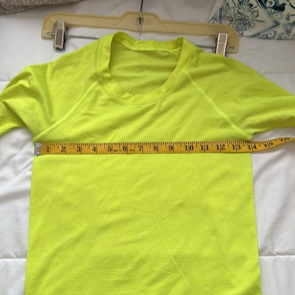 Lululemon Swiftly Tech Long Sleeve 2.0, Size 4 - Picture 6 of 9